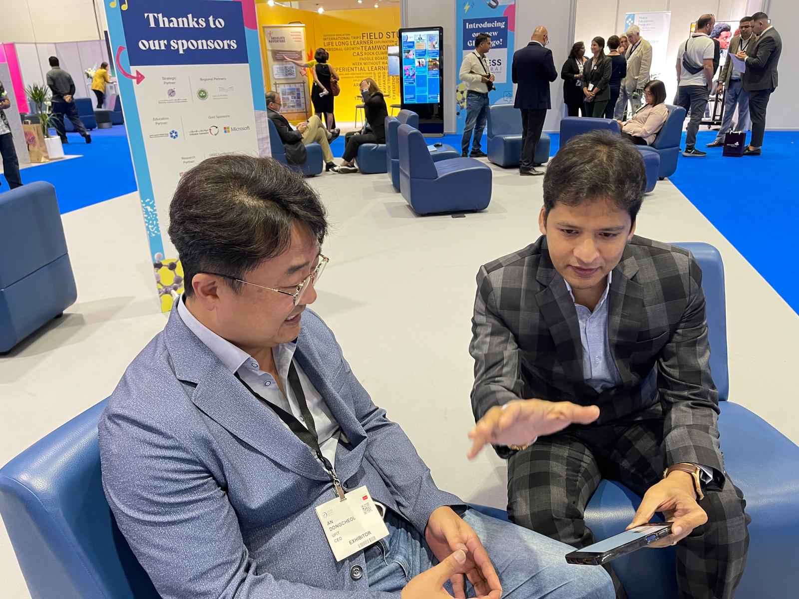 eQOURSE Business Meeting at Event — UAE 2024. eQOURSE representatives engaging in a business discussion with industry professionals during an event The meeting focused on networking, exchanging…